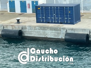 Caucho Distribucion: Defensas nauticas cilindricas